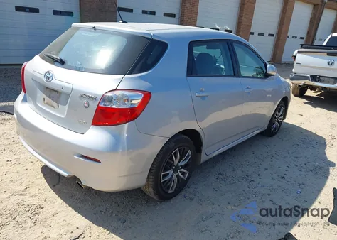 2013 Toyota Matrix S z USA, uszkodzony, nr VIN 2T1LE4EE6DC023742